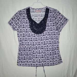 Koi By Kathy Peterson Uniform Top Purple And Blue With Crochet Detail Size Small
